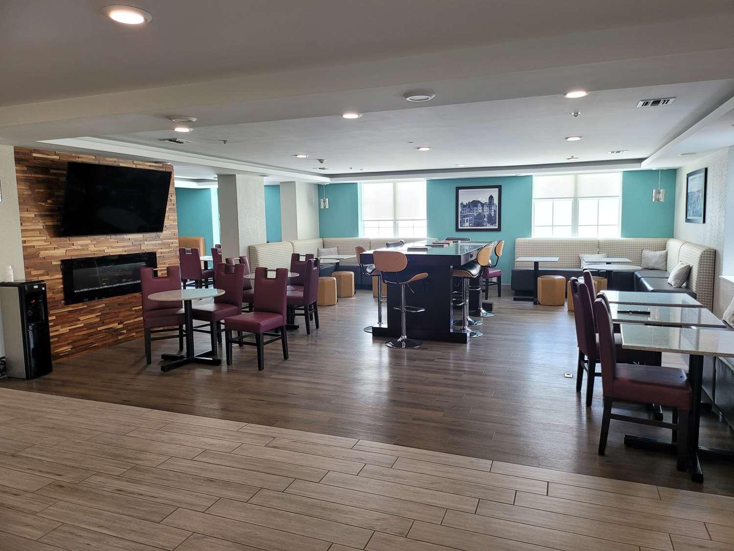 Comfort Inn & Suites Pottstown Eastern Gateway Extérieur photo