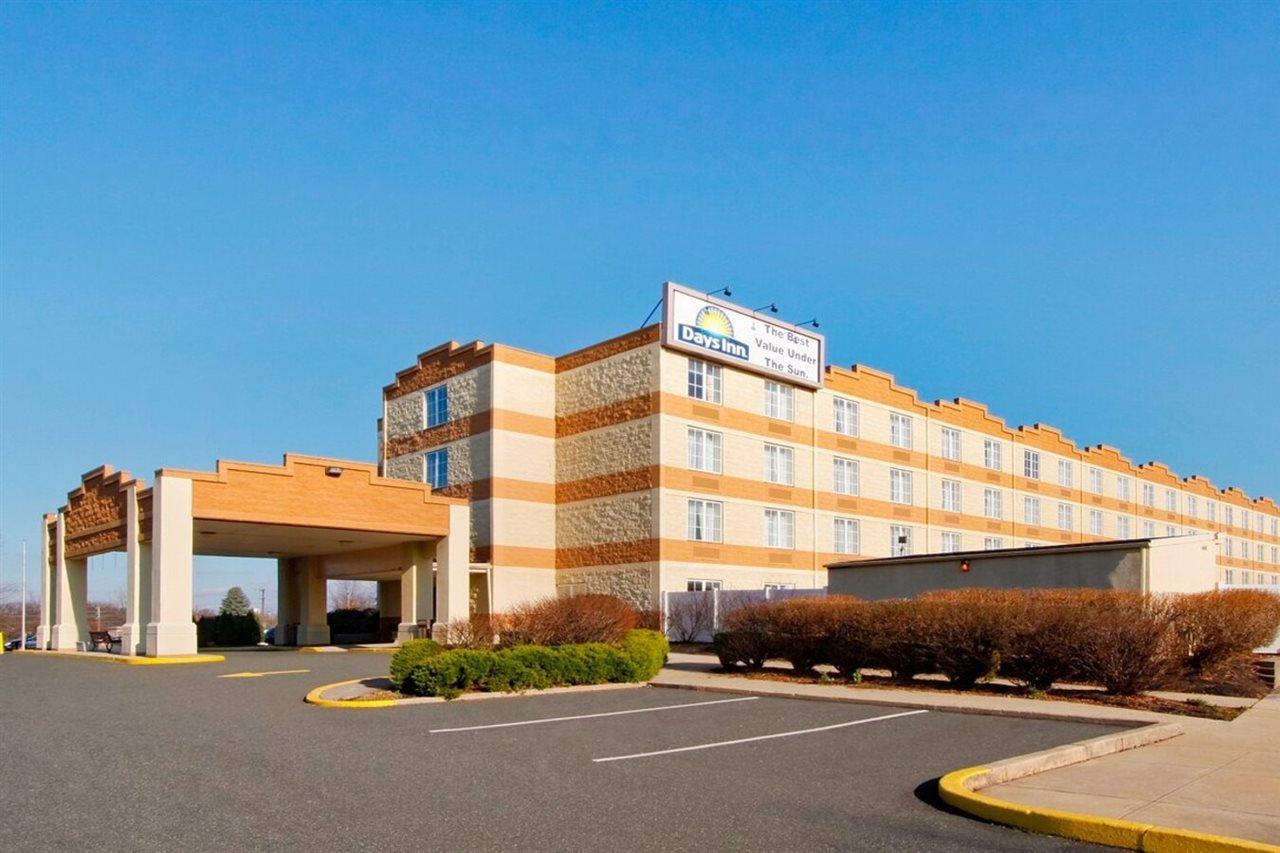 Comfort Inn & Suites Pottstown Eastern Gateway Extérieur photo