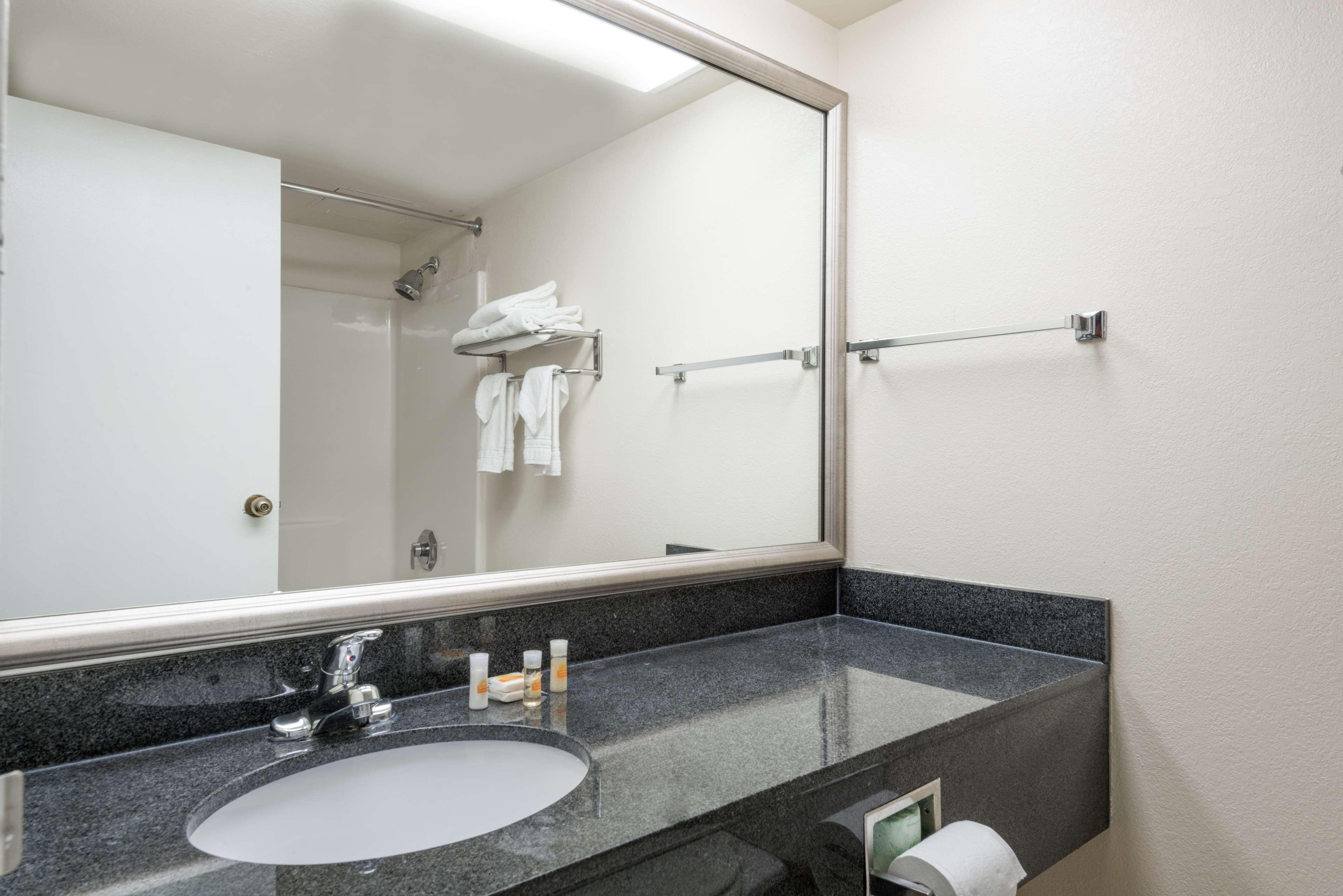 Comfort Inn & Suites Pottstown Eastern Gateway Extérieur photo